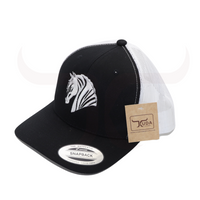 Kuda Paso Fino Snapback Cap – Bold Western Elegance
