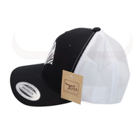 Kuda Paso Fino Snapback Cap – Bold Western Elegance