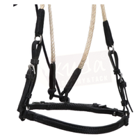 Brida trenzada de cuero crudo con detalles negros y portabrocas a juego