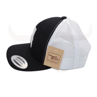 Kuda Snapback Horse Cap – Modern Western Style