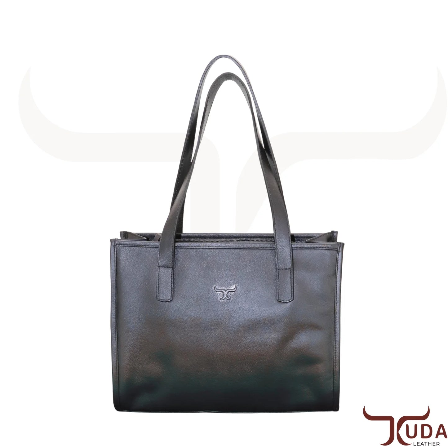 THE LINDA – High-quality smooth leather shoulder bag with sleek minimalist design and smooth leather straps